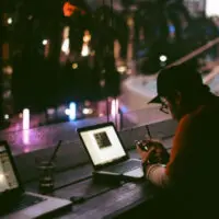 Virtual Office Essentials: 7 Tools Redefining Remote Work Environments in 2025